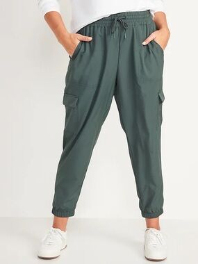 NWT Old Navy Mid-Rise Stretchtech Cargo Pants, Size XXL (20), Terrestrial Green
